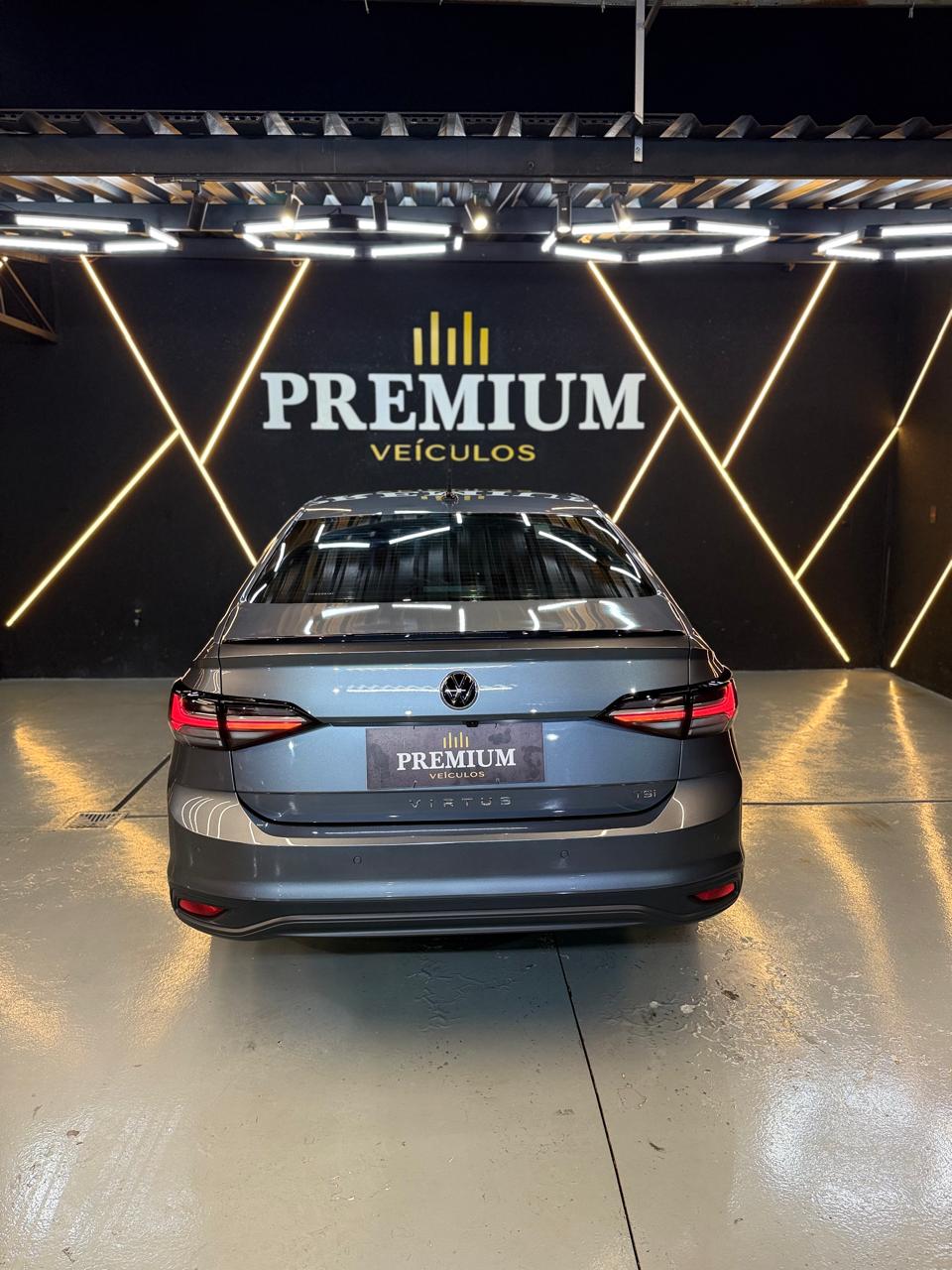 Volkswagen VIRTUS TSI 1.0 Flex 12V 4p Aut.