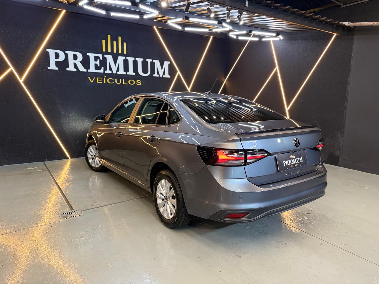 Volkswagen VIRTUS TSI 1.0 Flex 12V 4p Aut.