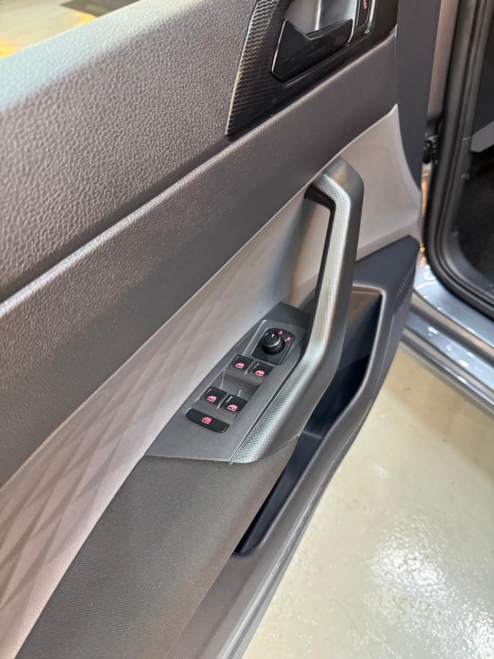 Volkswagen VIRTUS TSI 1.0 Flex 12V 4p Aut.